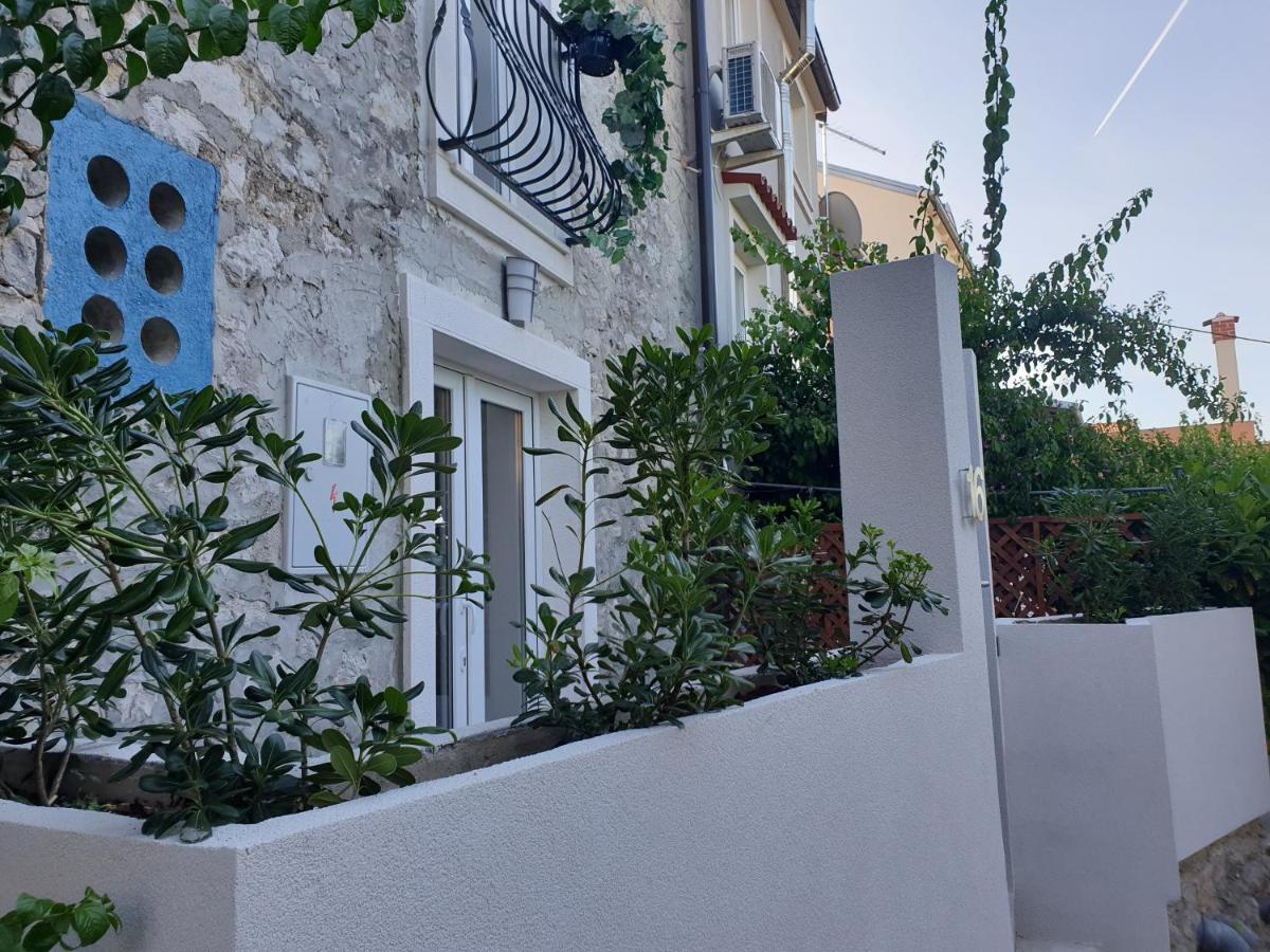 Castel Leilighet Mali Lošinj Eksteriør bilde