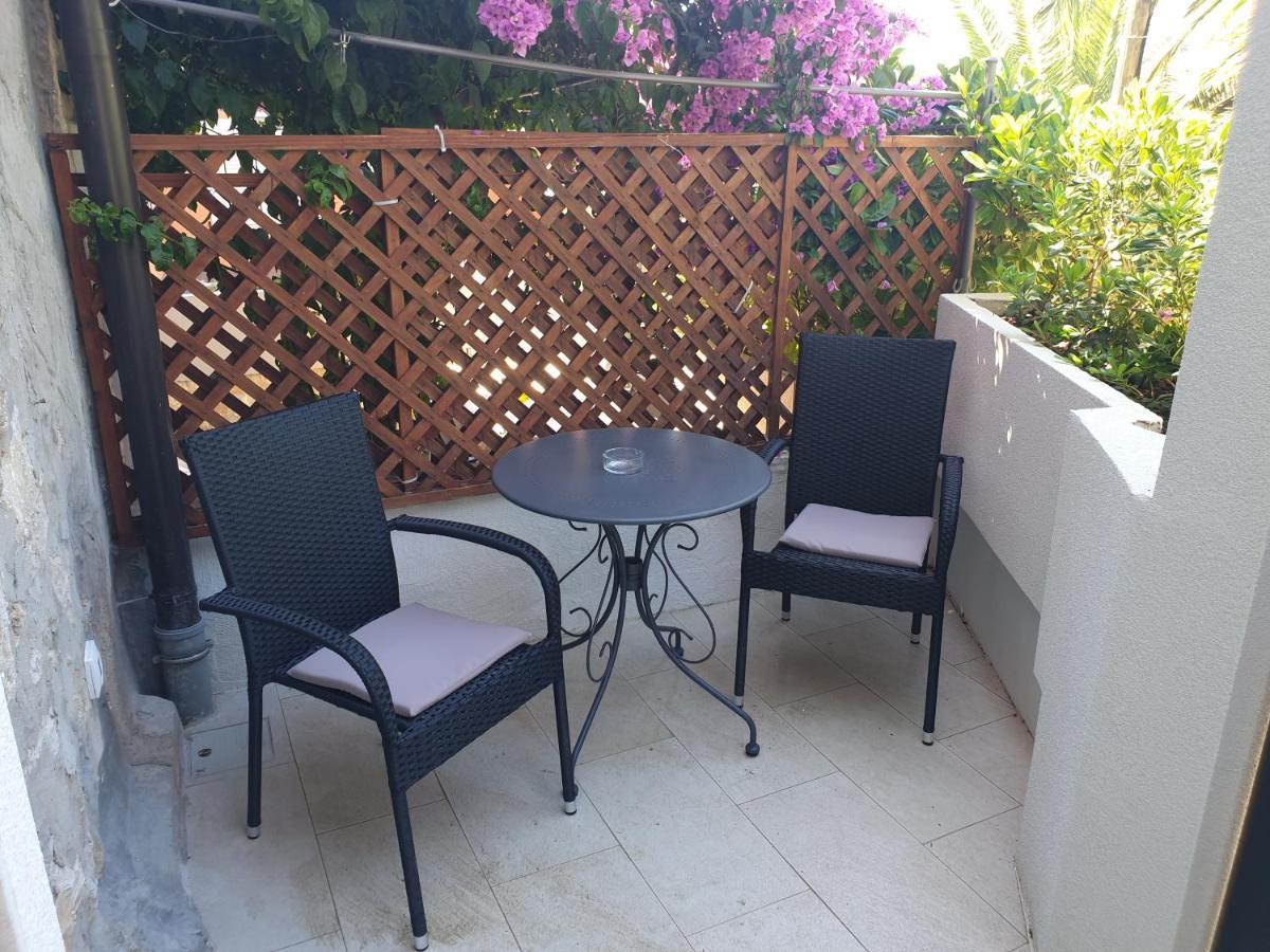 Castel Leilighet Mali Lošinj Eksteriør bilde