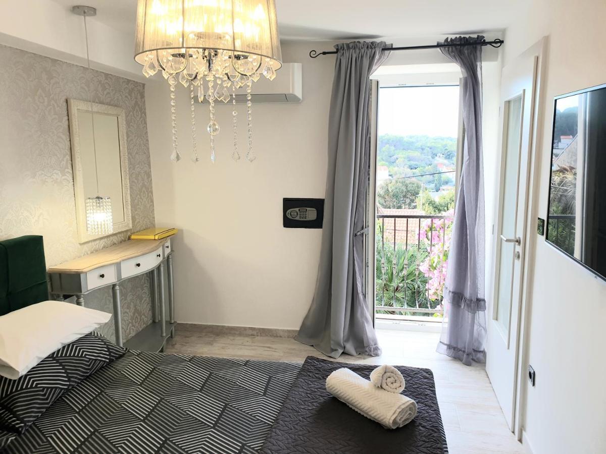 Castel Leilighet Mali Lošinj Eksteriør bilde