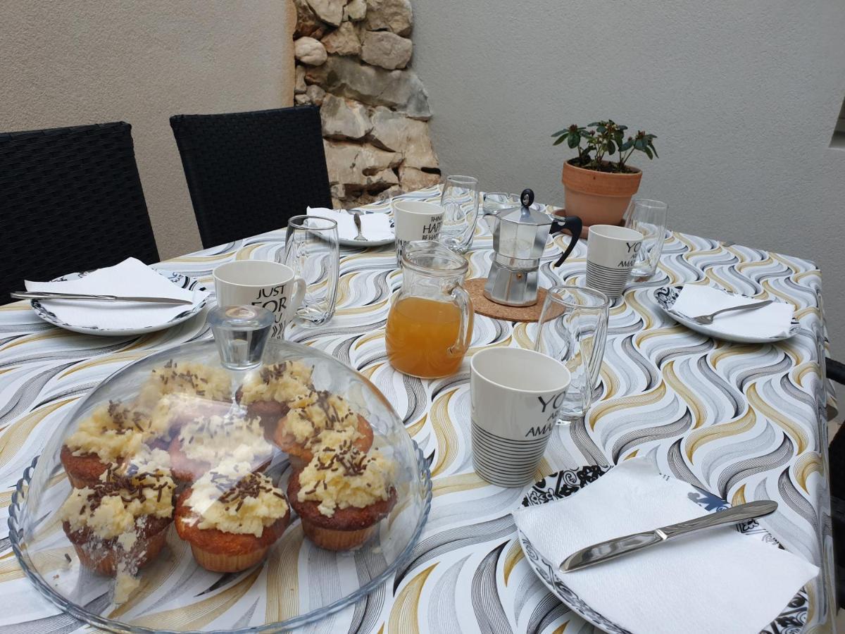 Castel Leilighet Mali Lošinj Eksteriør bilde