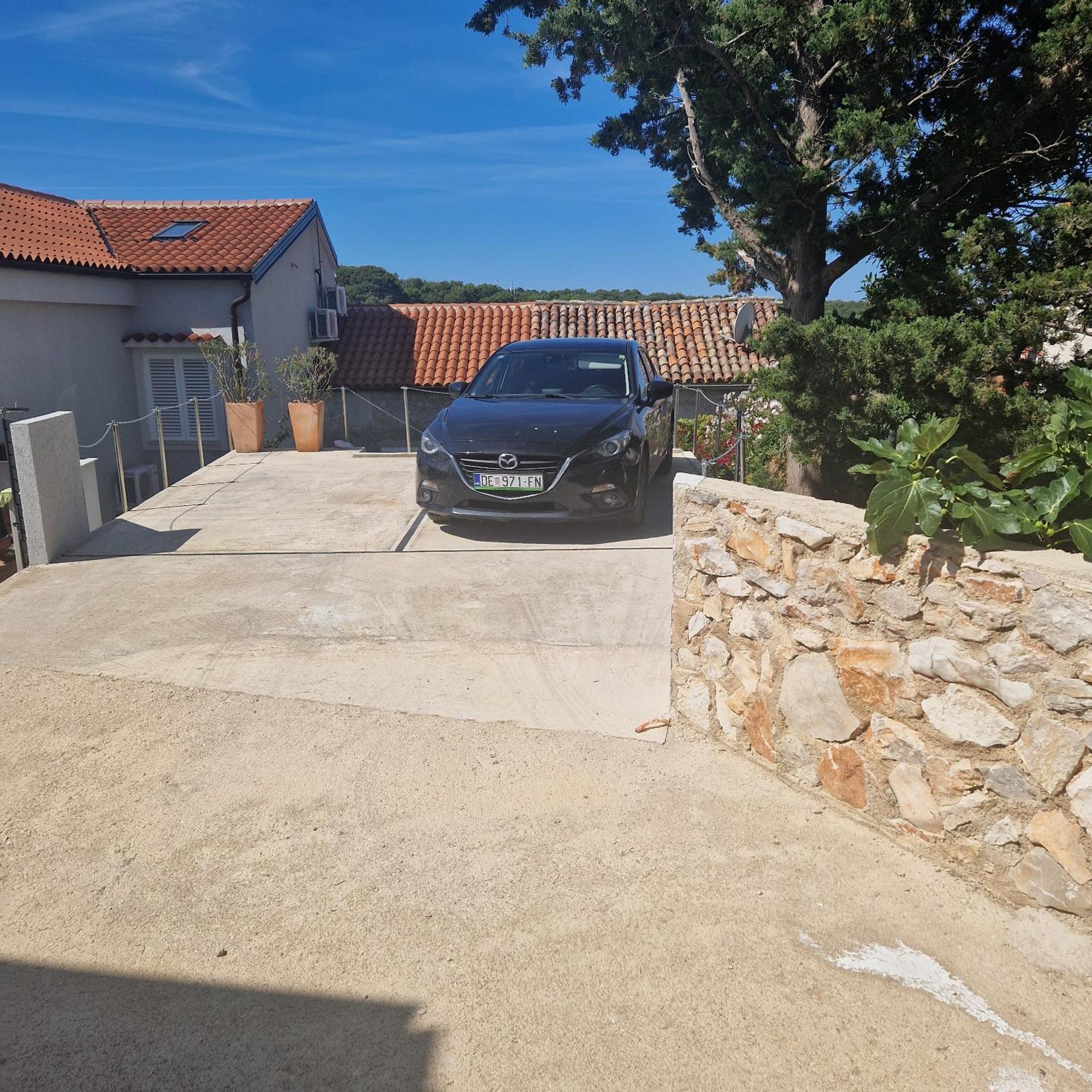Castel Leilighet Mali Lošinj Eksteriør bilde